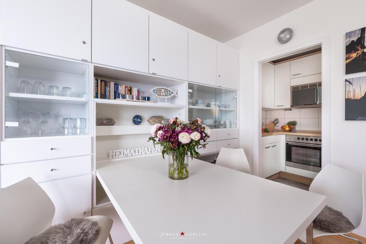 Tonne 4 Apartment Schausende Bagian luar foto